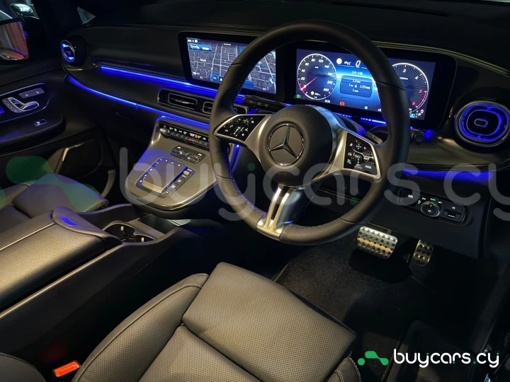 Mercedes V-class Черный