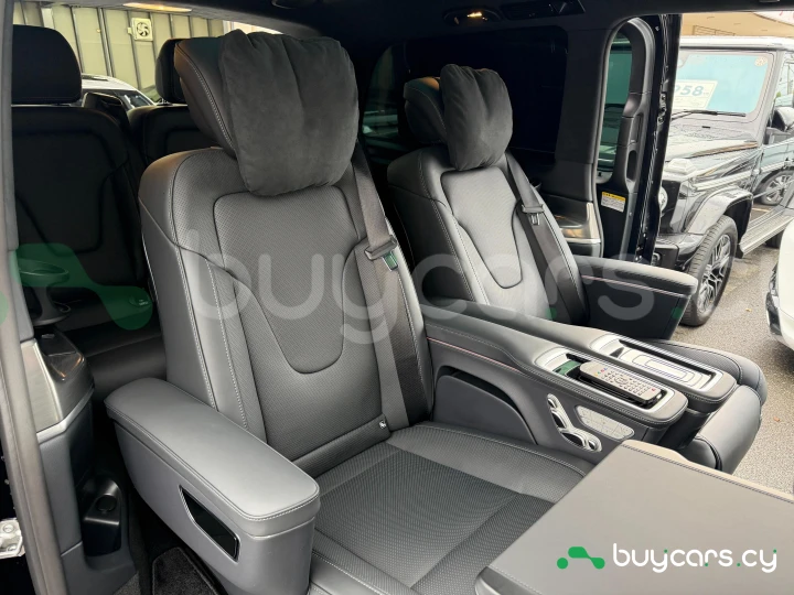 Mercedes V-class Черный