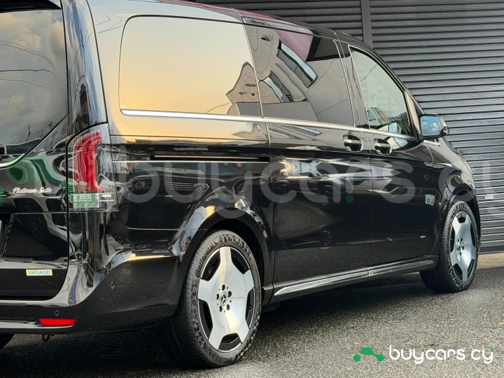 Mercedes V-class Черный
