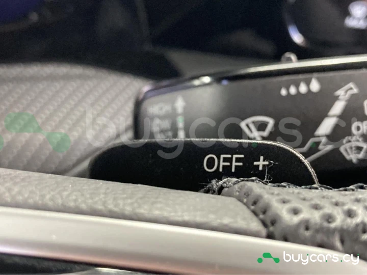 Volkswagen Golf Grey