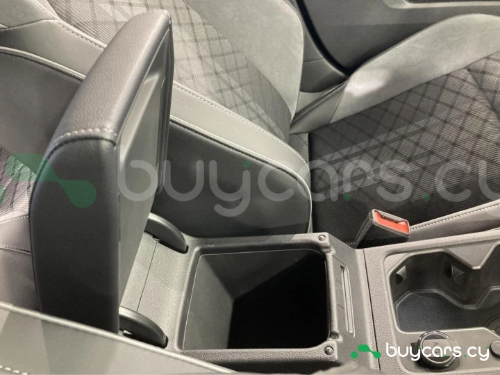 Volkswagen Golf Grey