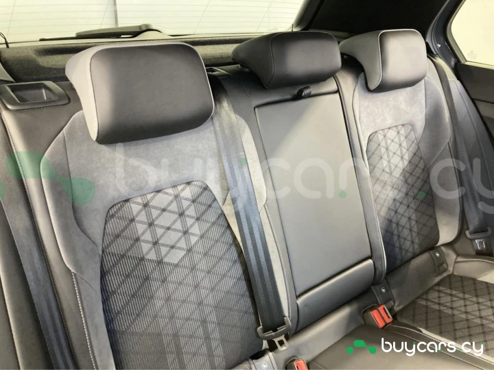 Volkswagen Golf Grey