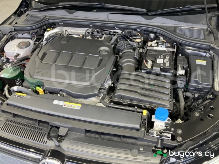 Volkswagen Golf Grey