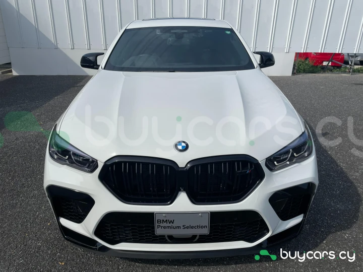BMW X6 M Белый