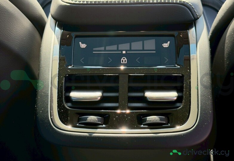 Volvo XC60 Серый