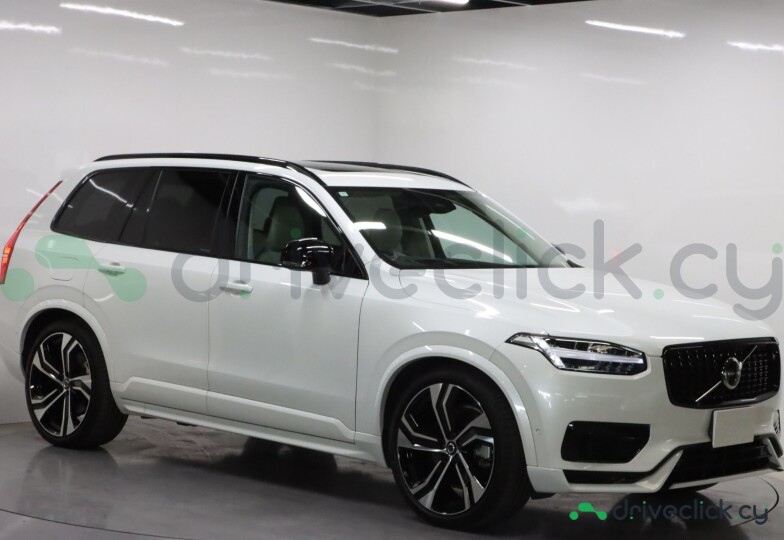 Volvo XC90 White