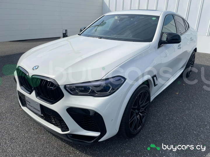 BMW X6 M Белый