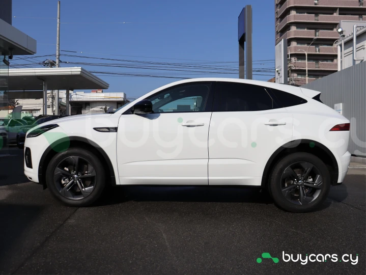 Jaguar E-Pace Белый