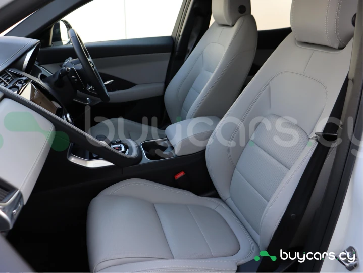 Jaguar E-Pace Белый