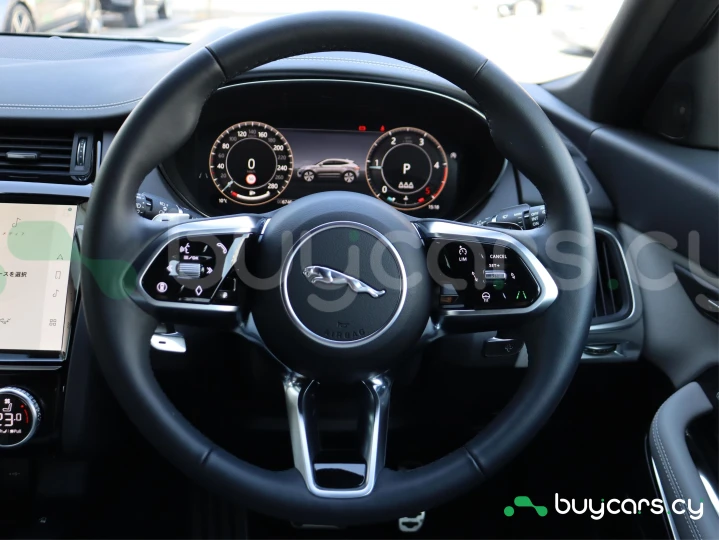 Jaguar E-Pace Белый