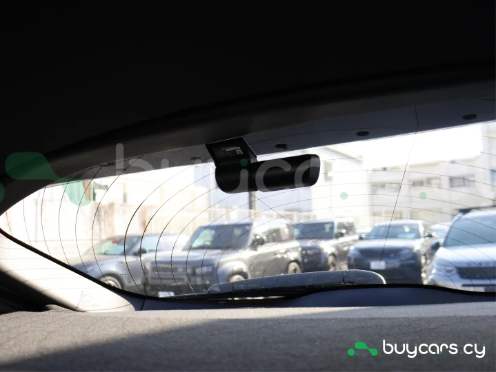 Jaguar E-Pace Белый