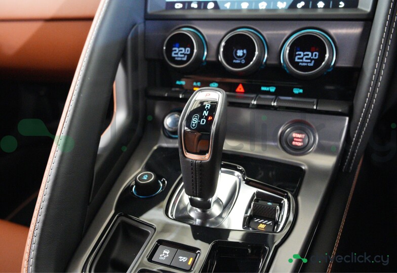 Jaguar F-Type Green