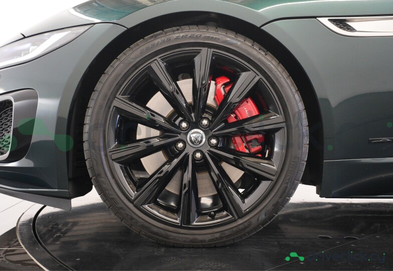 Jaguar F-Type Green