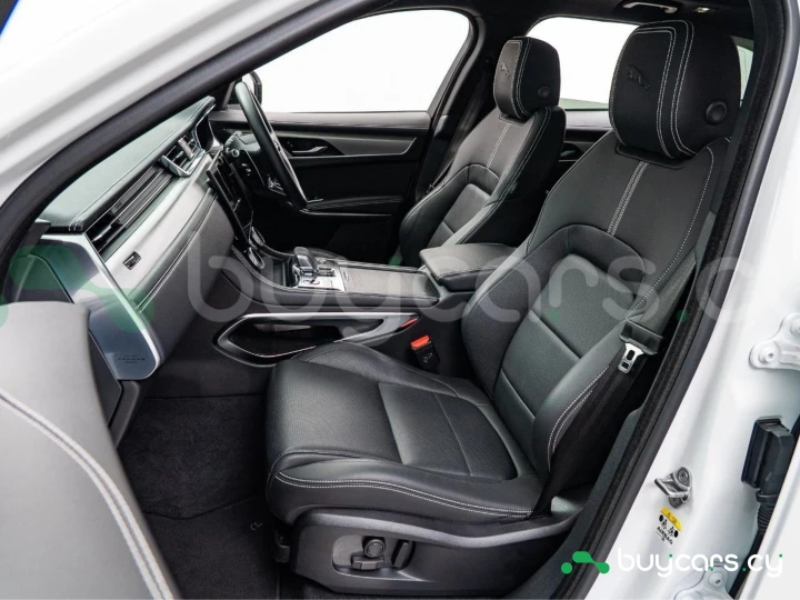 Jaguar F-Pace White