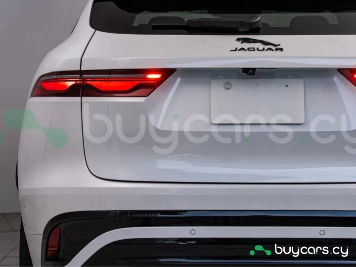 Jaguar F-Pace White