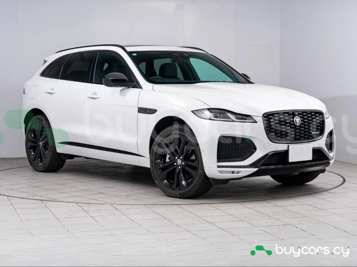 Jaguar F-Pace White