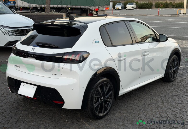 Peugeot 208 White