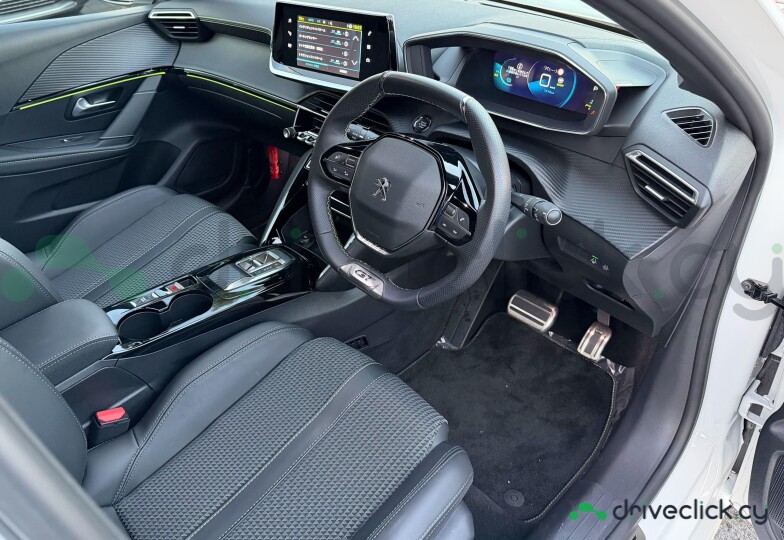 Peugeot 208 White