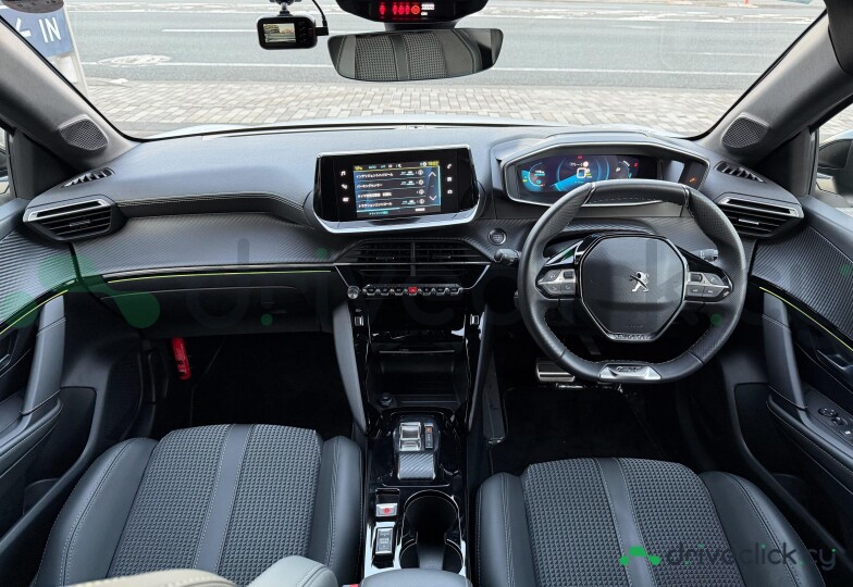 Peugeot 208 White