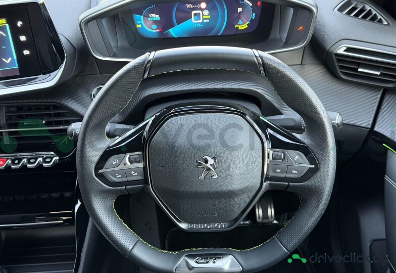 Peugeot 208 White