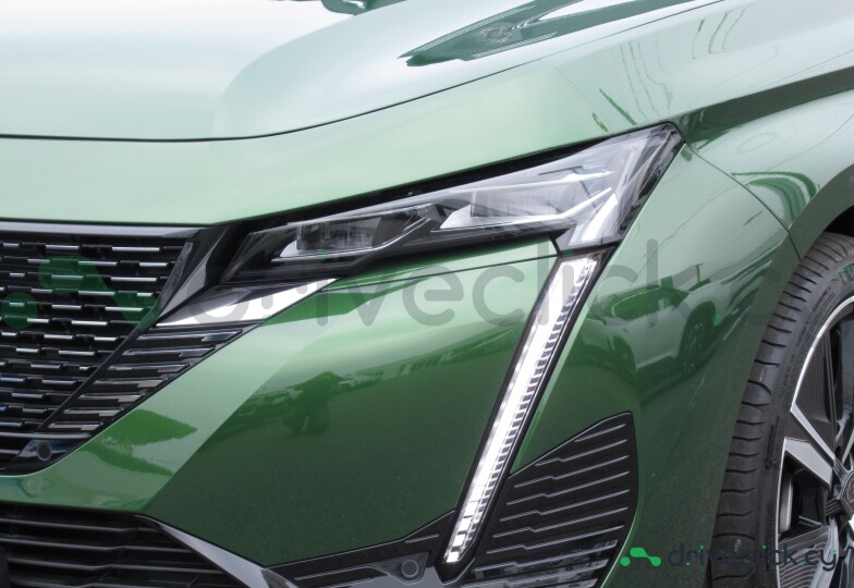 Peugeot 308 Green