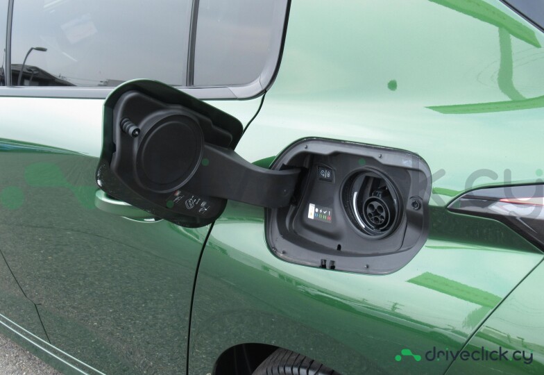 Peugeot 308 Green