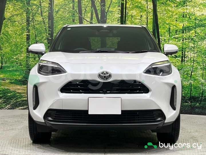Toyota Yaris Cross Белый