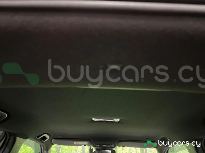 Toyota Yaris Cross Белый