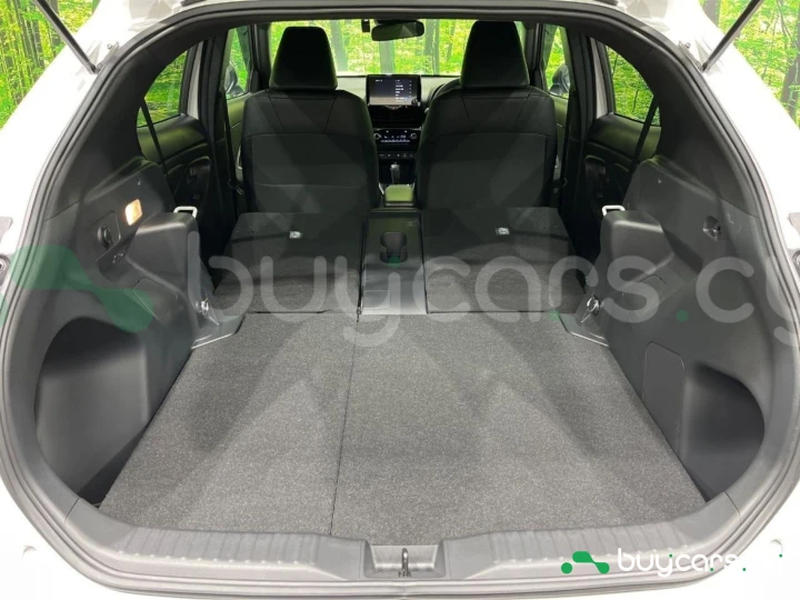 Toyota Yaris Cross Белый