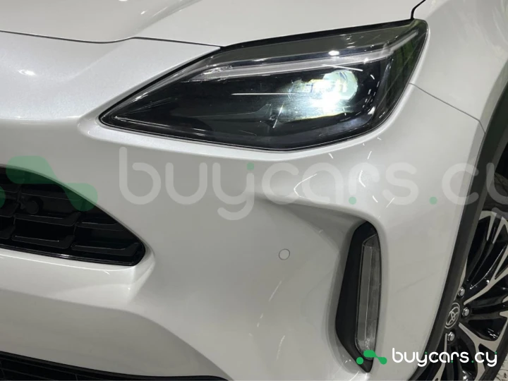 Toyota Yaris Cross Белый