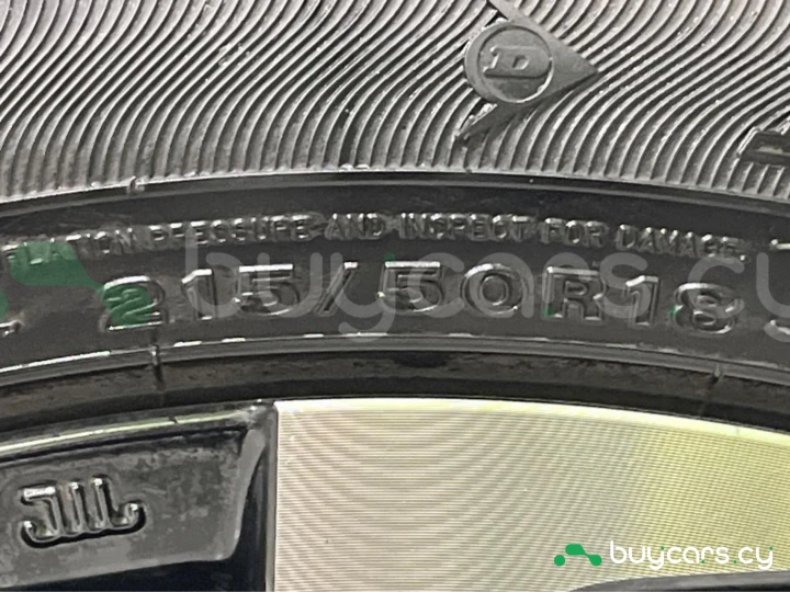 Toyota Yaris Cross Белый