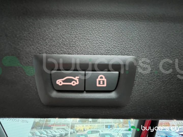 BMW X6 M Красный