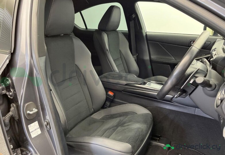 Lexus IS Grey