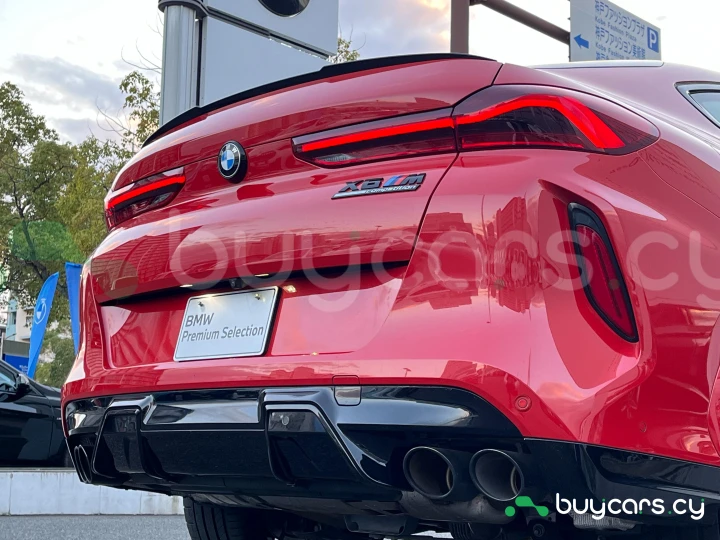 BMW X6 M Красный