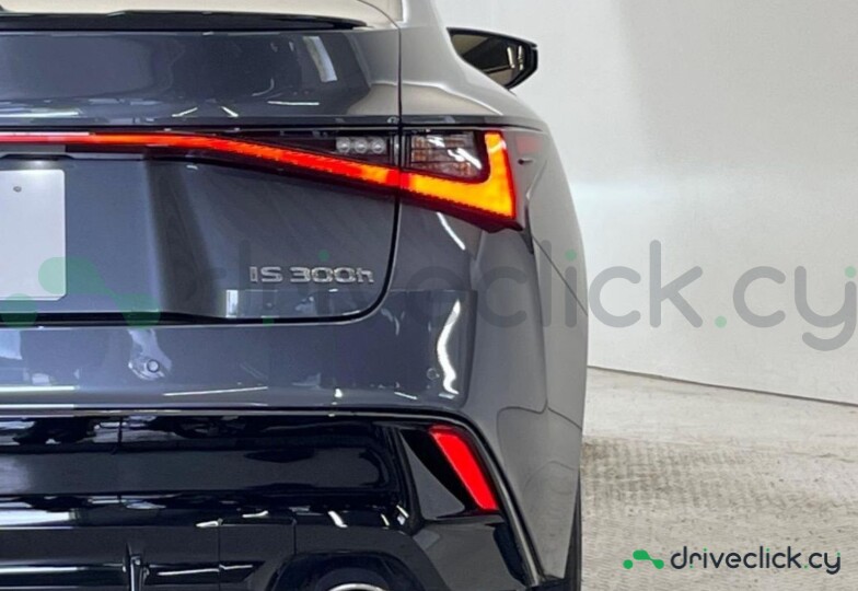 Lexus IS Grey