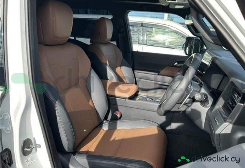 Lexus GX Белый