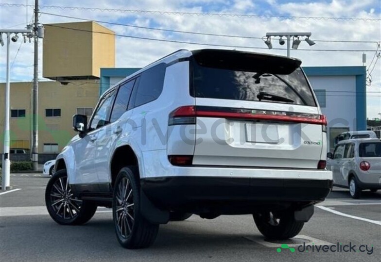 Lexus GX Белый