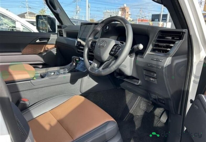 Lexus GX Белый