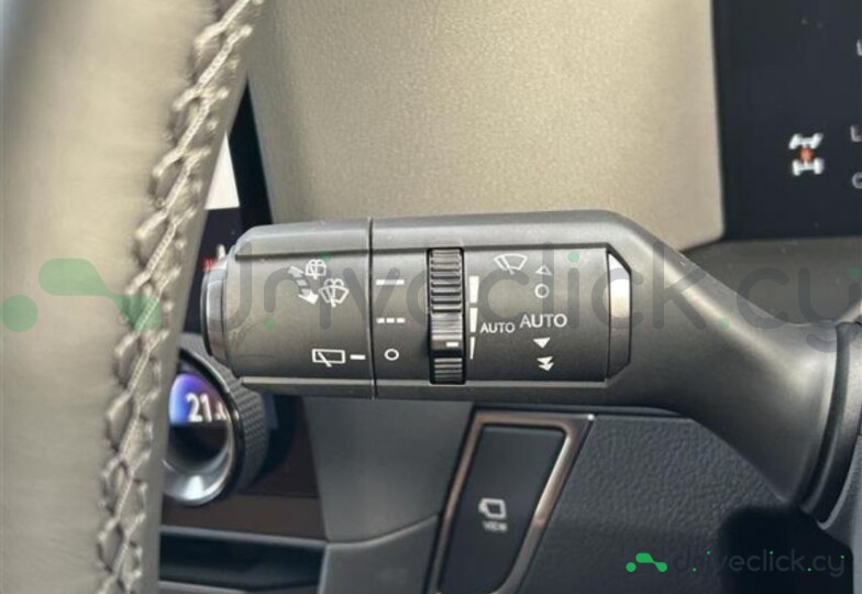 Lexus GX Белый