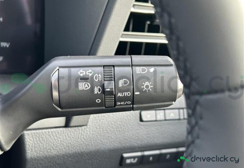 Lexus GX Белый