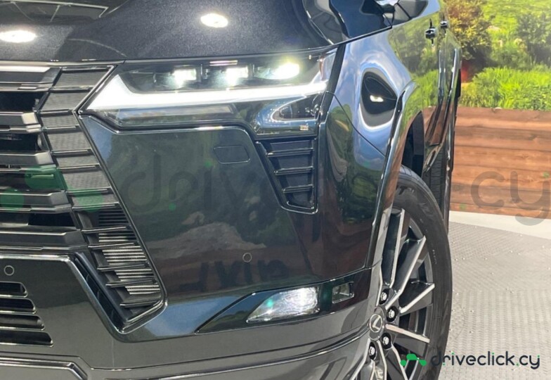 Lexus GX Черный