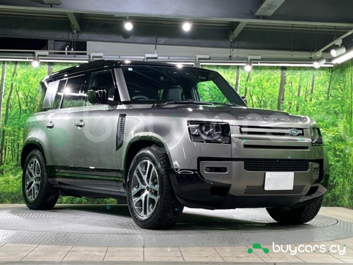 Land Rover Defender Серый
