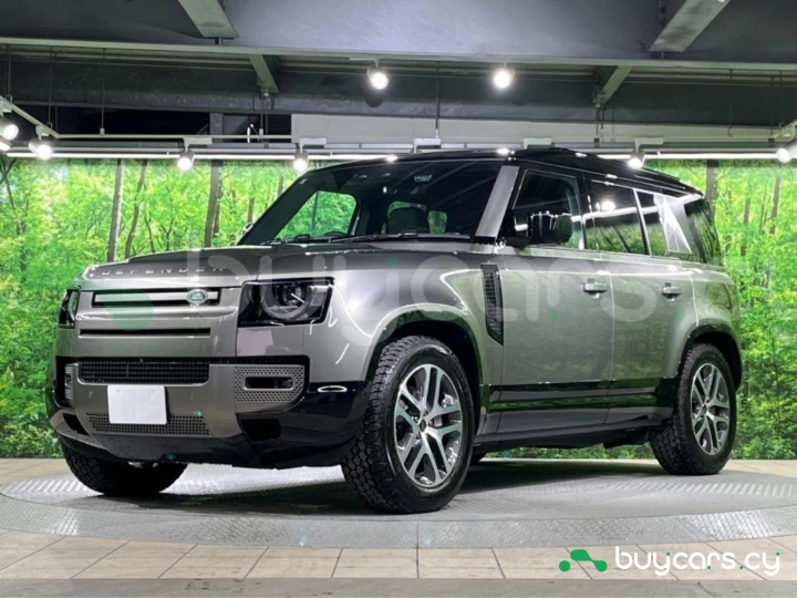 Land Rover Defender Серый