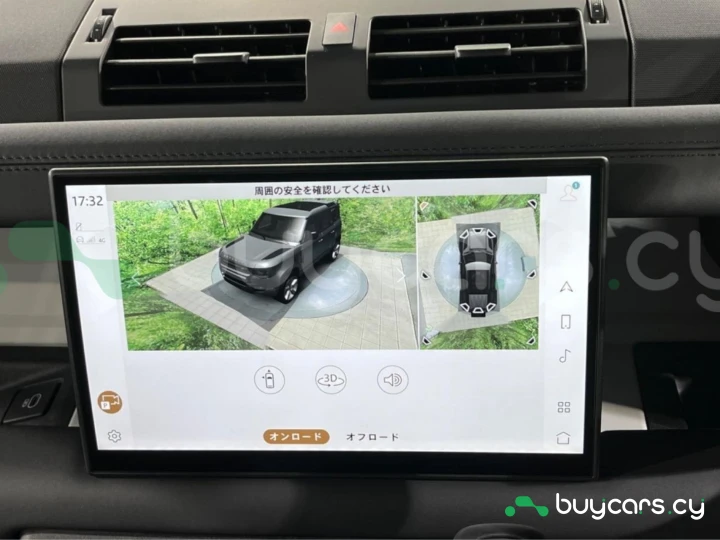 Land Rover Defender Серый