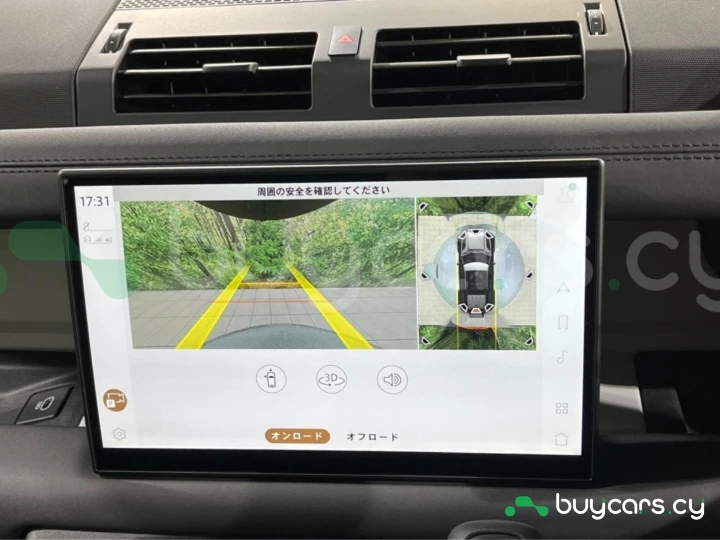 Land Rover Defender Серый