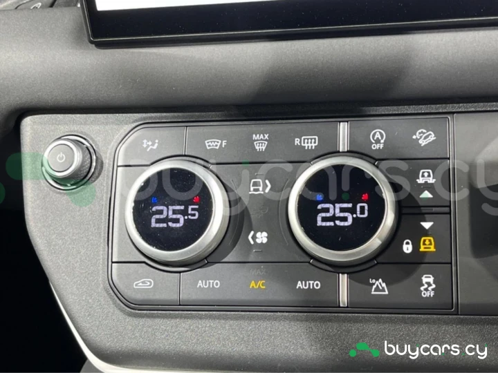 Land Rover Defender Серый