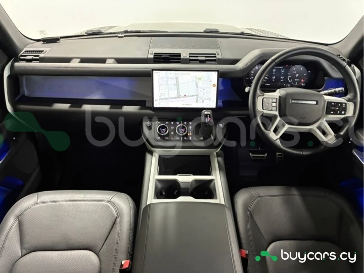 Land Rover Defender Черный