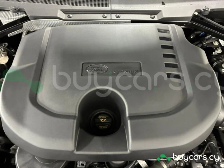 Land Rover Defender Черный