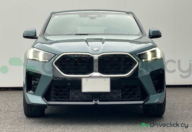 BMW X2 Green