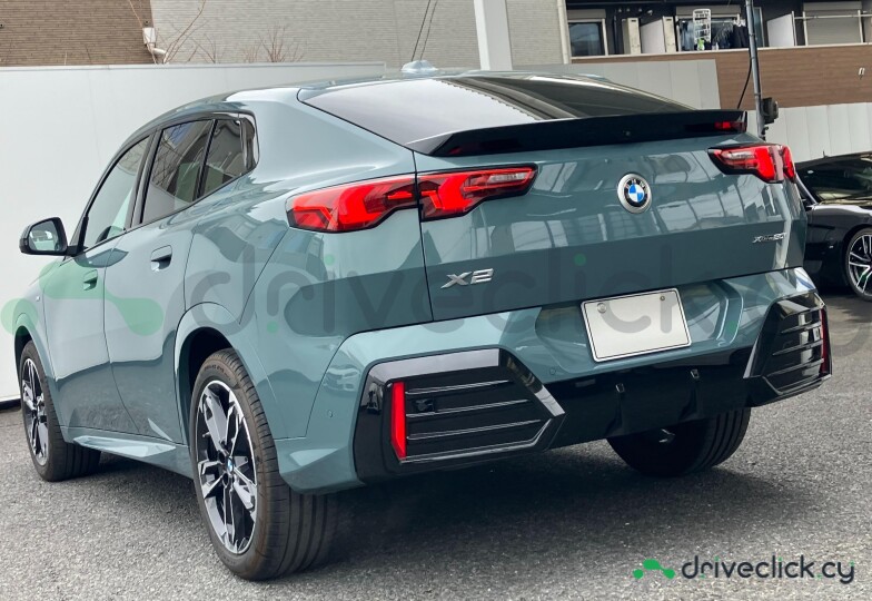 BMW X2 Green